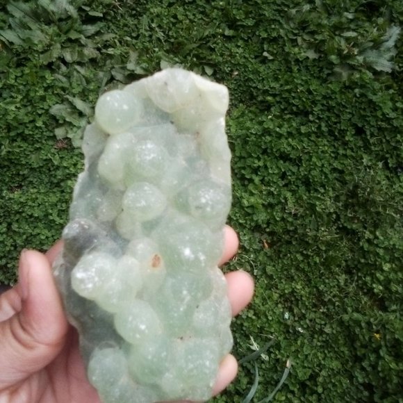 Rare Prehnite Grape quarts cluster Natu - Picture 3 of 5